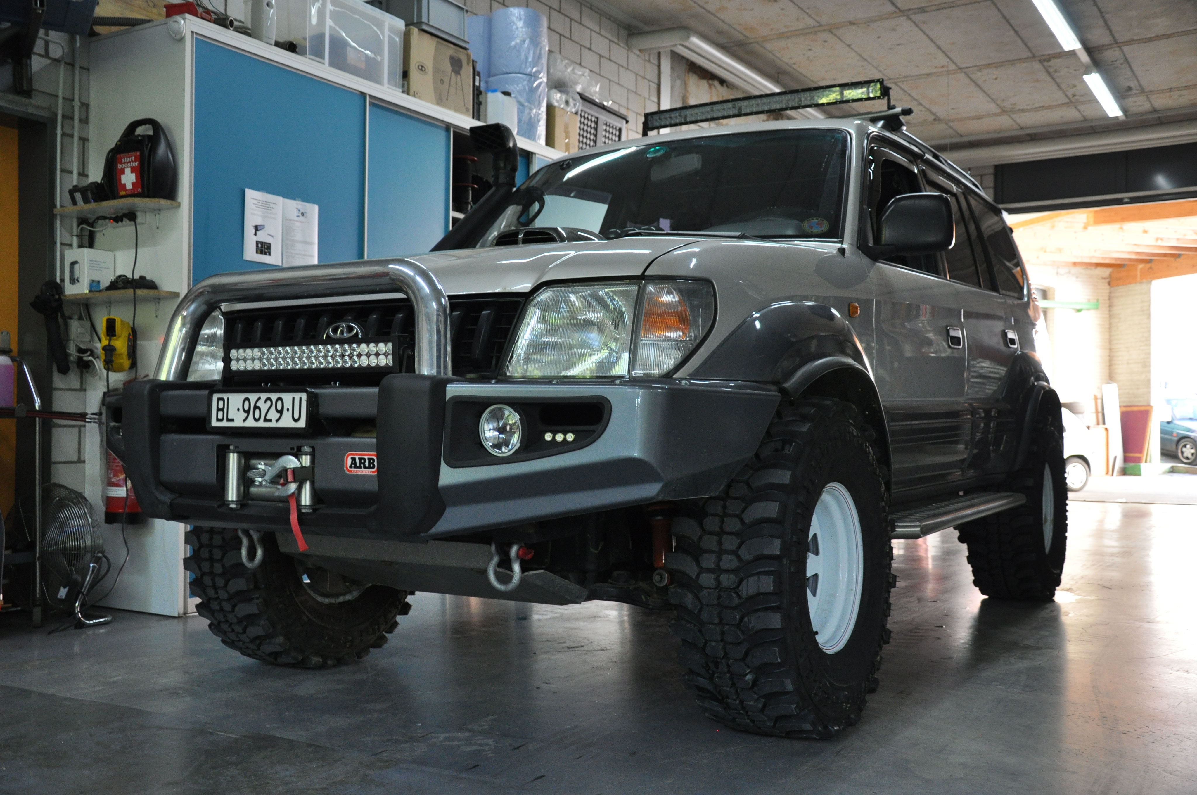 Toyota Land Cruiser 90 J9 KZJ95 Prado - Autogarage TW-Motorsport